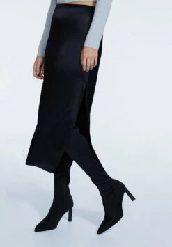 Stradivarius A-Linien-Rock - Black