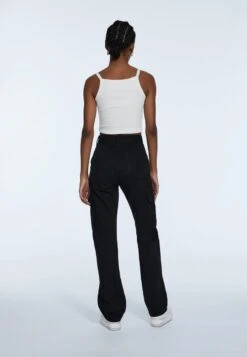 Stradivarius Cargohose - Black 8 Stradivarius Cargohose - Black -Stradivarius Deutschland Verkaufs-Shop 4afdebe681454634ad872f643a87d67f