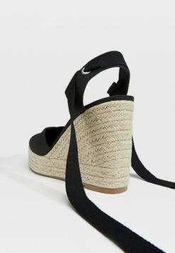 Stradivarius Espadrille - Black -Stradivarius Deutschland Verkaufs-Shop 4de4809512224be498d3dac4b667c66c