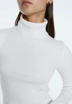 Stradivarius Strickpullover - Offwhite 9 Stradivarius Strickpullover - Offwhite -Stradivarius Deutschland Verkaufs-Shop 4e1574c6aac1476796f6c1874be8f4d2