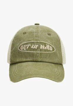 Stradivarius TRUCKER - Cap - Khaki -Stradivarius Deutschland Verkaufs-Shop 4f63f3c3820945bd8d286b321f2428e8