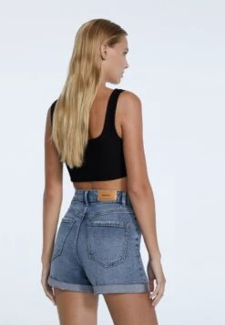 Stradivarius Jeans Shorts - Blue Denim -Stradivarius Deutschland Verkaufs-Shop 4f99915e3ced423db17eeed4626b3b36