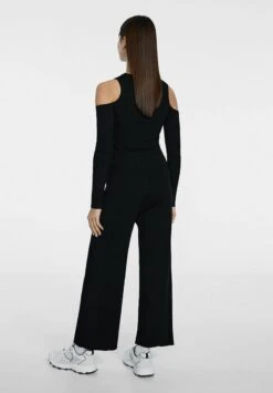 Stradivarius Jogginghose - Black -Stradivarius Deutschland Verkaufs-Shop 4ff56a131ac340299ed99563c06ade0c