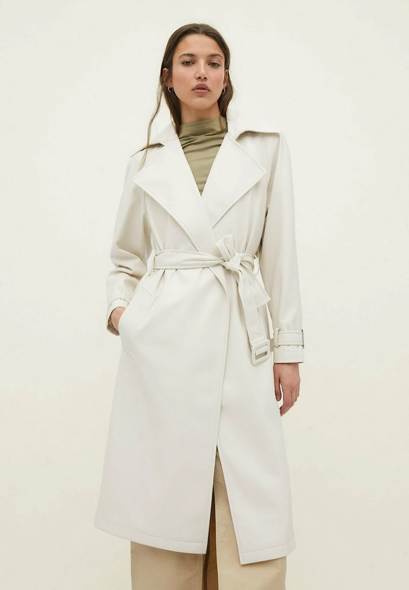 Stradivarius Trenchcoat - Off White 1 Stradivarius Trenchcoat - Off White