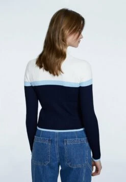 Stradivarius Strickjacke - Light Blue 8 Stradivarius Strickjacke - Light Blue -Stradivarius Deutschland Verkaufs-Shop 5062dee00afa4825977d80d01fa95dc2