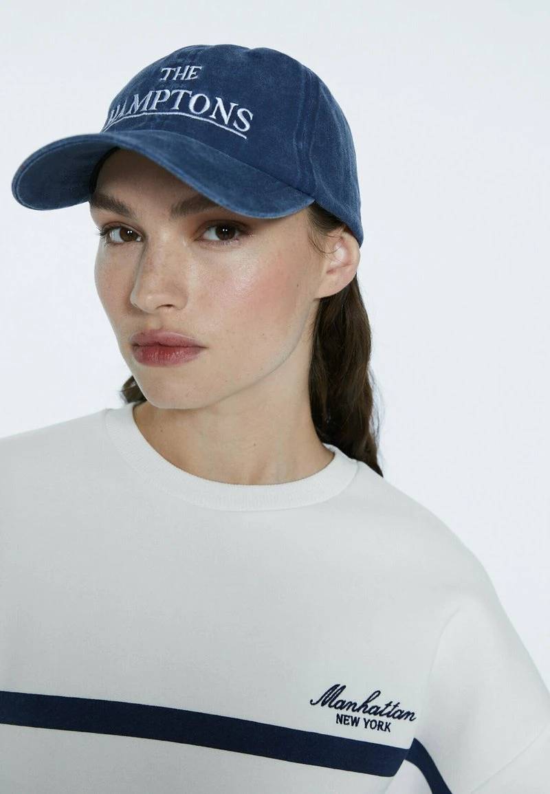 Stradivarius GESTREIFTES MIT STICKEREI - Sweatshirt - White 4 Stradivarius GESTREIFTES MIT STICKEREI - Sweatshirt - White – Bild 4