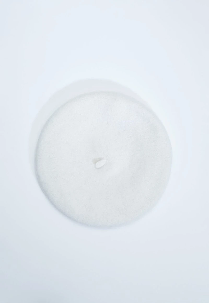 Stradivarius BASIC-BARETT - Mütze - Off-white 4 Stradivarius BASIC-BARETT - Mütze - Off-white – Bild 4