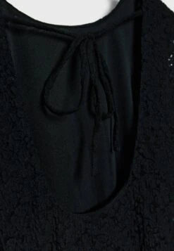 Stradivarius SHORT WITH BOW - Etuikleid - Black -Stradivarius Deutschland Verkaufs-Shop 54aa4da332b44b10973ae46ba47f32a5