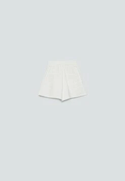 Stradivarius Shorts - Off White 11 Stradivarius Shorts - Off White -Stradivarius Deutschland Verkaufs-Shop 54d30b88713e43f9a2dedd76bf2a71a5