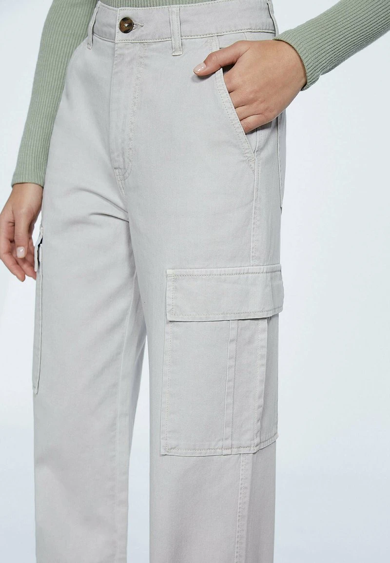 Stradivarius STRAIGHT-FIT - Cargohose - Grey 4 Stradivarius STRAIGHT-FIT - Cargohose - Grey – Bild 4