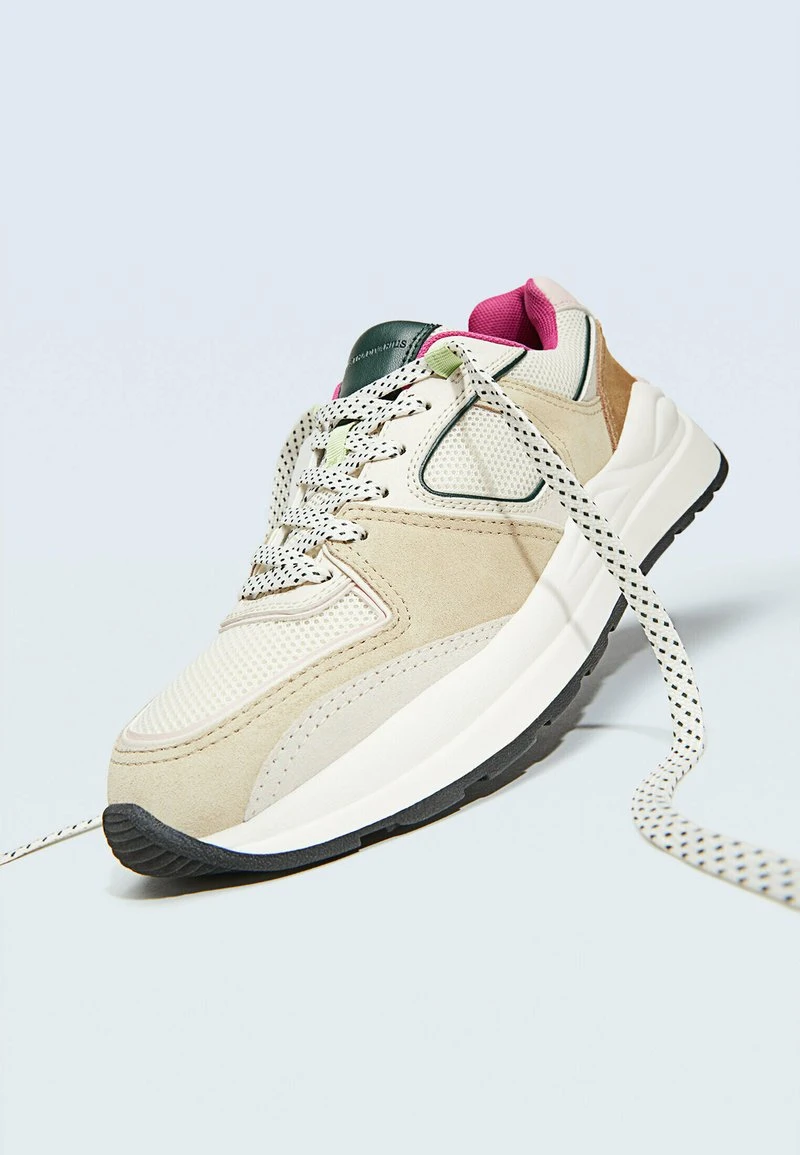 Stradivarius MIT MEHREREN ELEMENTEN - Sneaker Low - Beige 2 Stradivarius MIT MEHREREN ELEMENTEN - Sneaker Low - Beige – Bild 2