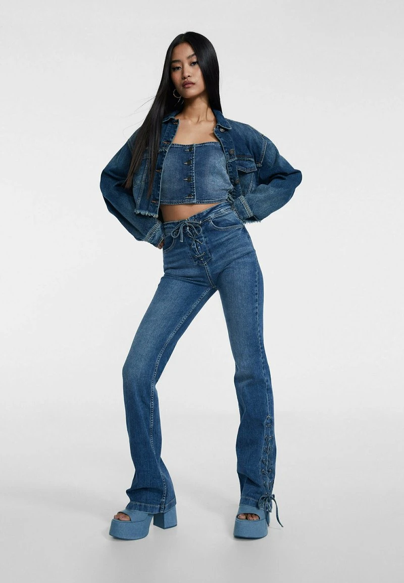 Stradivarius Jeans Bootcut - Stone Blue Denim 2 Stradivarius Jeans Bootcut - Stone Blue Denim – Bild 2