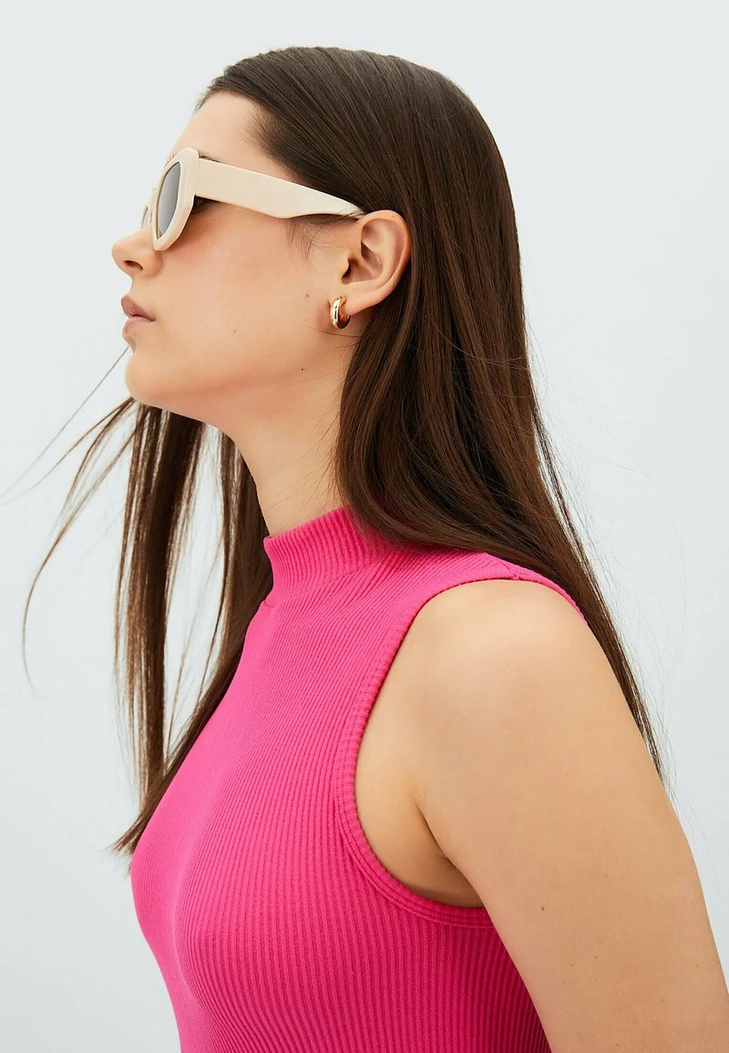 Stradivarius Top - Neon Pink 4 Stradivarius Top - Neon Pink – Bild 4