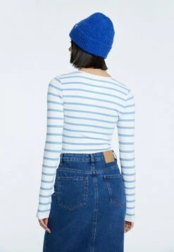 Stradivarius MIT RUNDHALSKRAGEN - Langarmshirt - Black -Stradivarius Deutschland Verkaufs-Shop 5cb5f4c1072d4de8ab89426f38ff6346