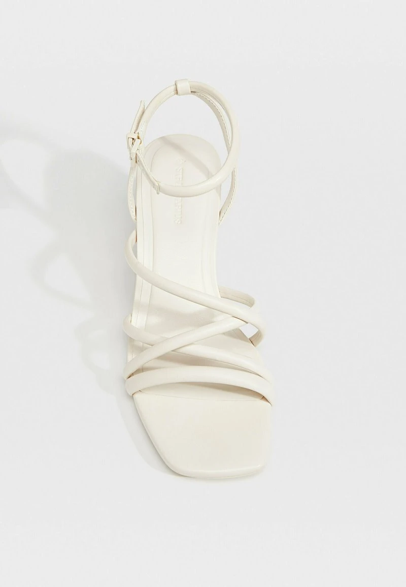 Stradivarius Riemensandalette - Off White 6 Stradivarius Riemensandalette - Off White – Bild 6