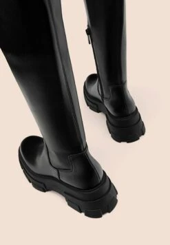 Stradivarius MIT PROFIL - Overknees - Black 8 Stradivarius MIT PROFIL - Overknees - Black -Stradivarius Deutschland Verkaufs-Shop 5f36136929be43939dc75154d508897b