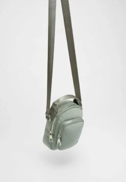 Stradivarius DOUBLE POCKET MINI - Umhängetasche - Khaki 10 Stradivarius DOUBLE POCKET MINI - Umhängetasche - Khaki -Stradivarius Deutschland Verkaufs-Shop 5f6f4b841d144fd2ad9cedb762b2e07c