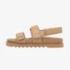 Stradivarius Plateausandalette - Beige