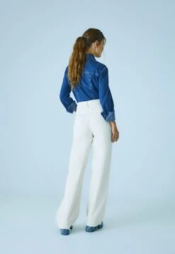Stradivarius Jeans Straight Leg - Off White 8 Stradivarius Jeans Straight Leg - Off White -Stradivarius Deutschland Verkaufs-Shop 6061e26650a6444ca21e709b94e9a916