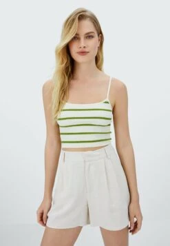 Stradivarius Shorts - Stone