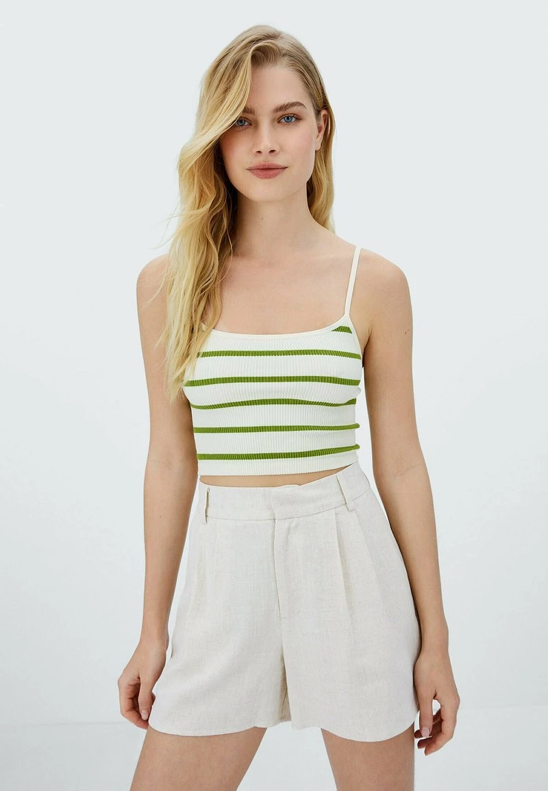 Stradivarius Shorts - Stone 1 Stradivarius Shorts - Stone