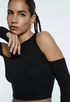 Stradivarius SCHULTERFREIES - Langarmshirt - Black -Stradivarius Deutschland Verkaufs-Shop 62d4b02af56f4251afae6dd5f59b4c06