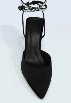 Stradivarius SLINGBACKS WITH RHINESTONES - High Heel Pumps - Black 9 Stradivarius SLINGBACKS WITH RHINESTONES - High Heel Pumps - Black -Stradivarius Deutschland Verkaufs-Shop 63d73e10979844e2bd929c0215a21771