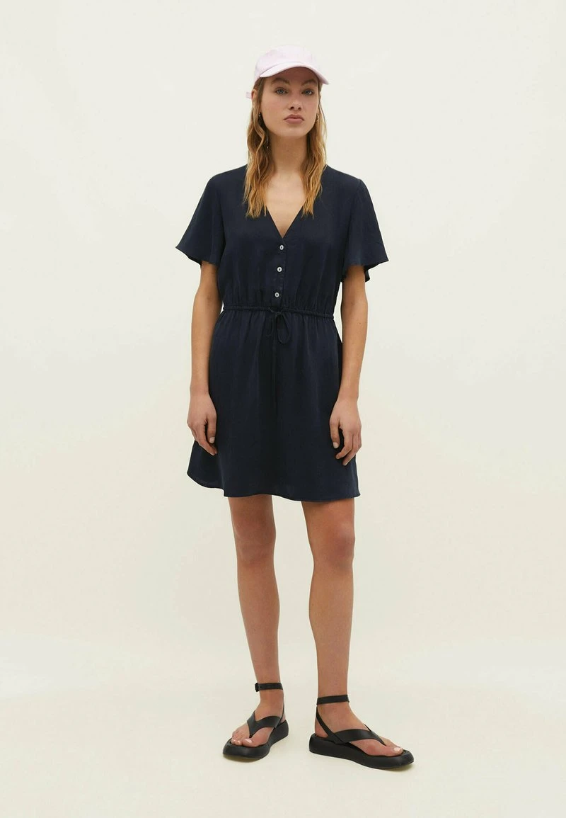 Stradivarius SHORT - Freizeitkleid - Dark Blue 2 Stradivarius SHORT - Freizeitkleid - Dark Blue – Bild 2