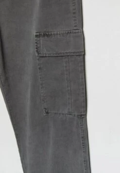 Stradivarius STRAIGHT FIT - Cargohose - Dark Grey 11 Stradivarius STRAIGHT FIT - Cargohose - Dark Grey -Stradivarius Deutschland Verkaufs-Shop 64a5dadeb2d24ff5b151ac09bd25c5f8