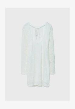 Stradivarius SHORT WITH BOW - Etuikleid - Beige -Stradivarius Deutschland Verkaufs-Shop 65956502e1824f91920028220e82749d