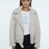 Stradivarius Kunstlederjacke - Off White