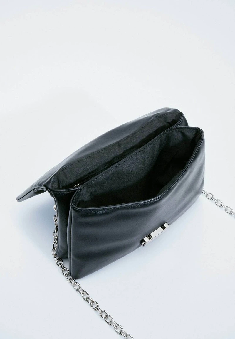 Stradivarius MIT VERSCHLUSS - Umhängetasche - Black 4 Stradivarius MIT VERSCHLUSS - Umhängetasche - Black – Bild 4