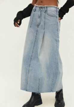 Stradivarius PLEATED - Maxirock - Dirty Denim 9 Stradivarius PLEATED - Maxirock - Dirty Denim -Stradivarius Deutschland Verkaufs-Shop 6b601d71187d4c318e555e17569adb5b