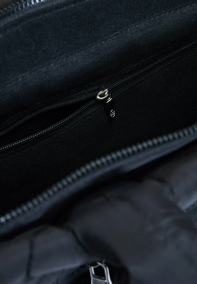 Stradivarius GESTEPPTE - Handtasche - Metallic Black 5 Stradivarius GESTEPPTE - Handtasche - Metallic Black – Bild 5