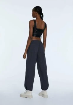 Stradivarius MIT KORDELSTOPPERN - Stoffhose - Grey