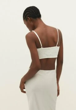 Stradivarius Bügel BH - Off White -Stradivarius Deutschland Verkaufs-Shop 6e1f866851904a5b8a7b8abce385e73b