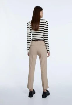 Stradivarius MIT GÜRTEL - Stoffhose - Beige -Stradivarius Deutschland Verkaufs-Shop 705abc5c70344829a762deb0f066be9d