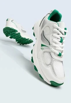 Stradivarius MIT ZIERELEMENT - Sneaker Low - Green 9 Stradivarius MIT ZIERELEMENT - Sneaker Low - Green -Stradivarius Deutschland Verkaufs-Shop 70cfcc8c6c2341c898edc417777708f1