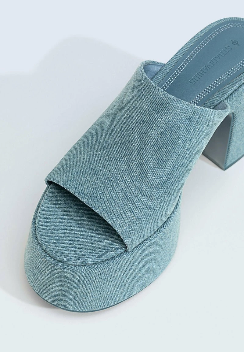 Stradivarius HIGH-HEEL PLATFORM - Pantolette Hoch - Neon Blue 5 Stradivarius HIGH-HEEL PLATFORM - Pantolette Hoch - Neon Blue – Bild 5