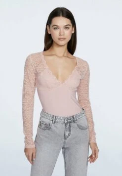 Stradivarius Langarmshirt - Light Pink