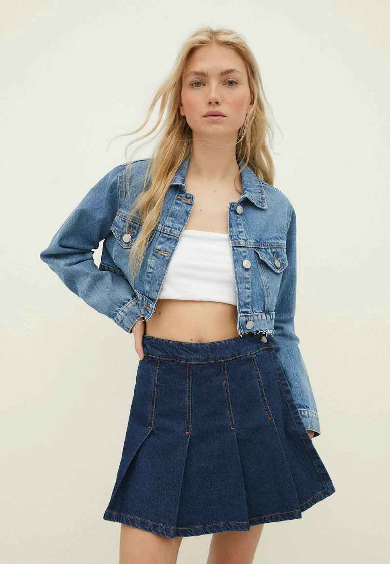 Stradivarius SUPER CROPPED - Jeansjacke - Light Blue 1 Stradivarius SUPER CROPPED - Jeansjacke - Light Blue