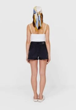 Stradivarius Jeans Shorts - Dark Grey -Stradivarius Deutschland Verkaufs-Shop 755de918dce54ed6a0e0a82a2be4ebd7