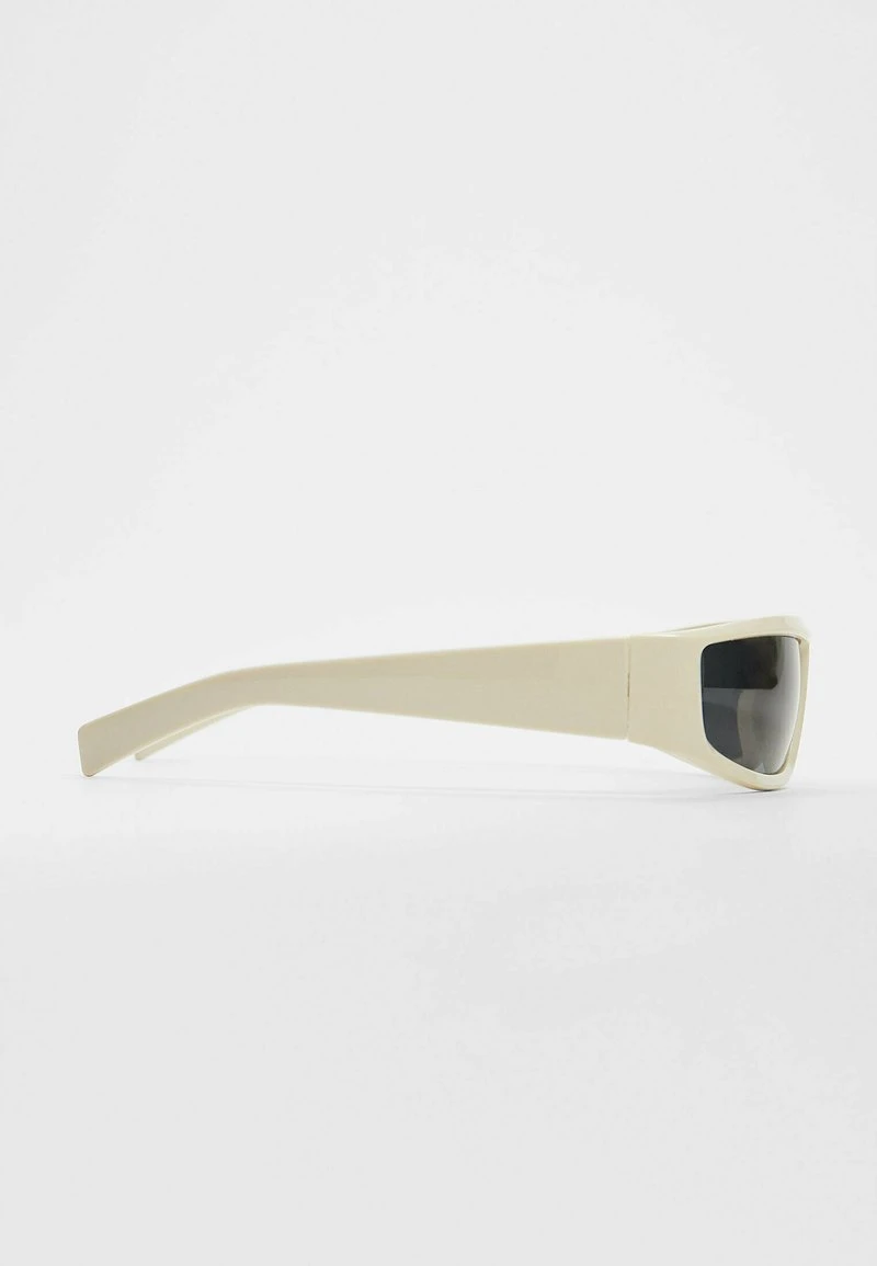 Stradivarius SPORTLICHE - Sonnenbrille - Off White 5 Stradivarius SPORTLICHE - Sonnenbrille - Off White – Bild 5