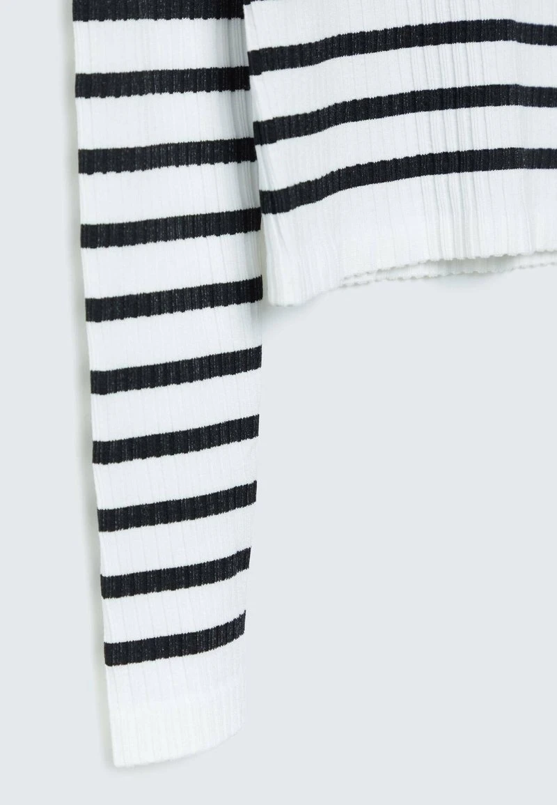 Stradivarius MIT STEHKRAGEN - Strickpullover - White 6 Stradivarius MIT STEHKRAGEN - Strickpullover - White – Bild 6