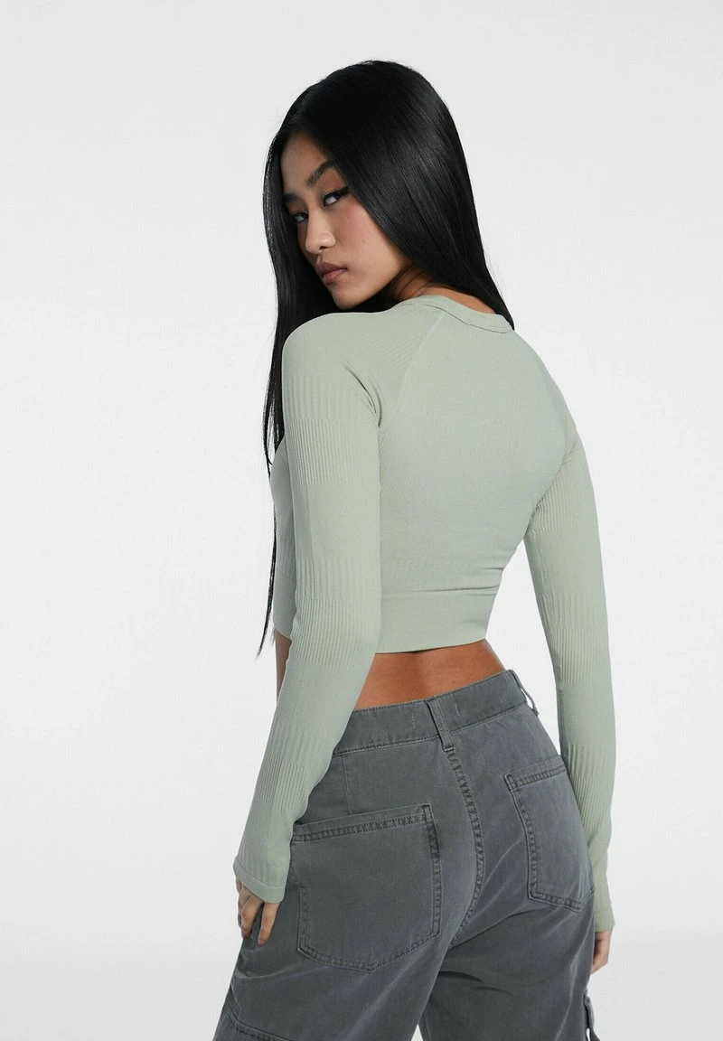 Stradivarius SEAMLESS TEXTURED WITH RAGLAN SLEEVES - Langarmshirt - Khaki 3 Stradivarius SEAMLESS TEXTURED WITH RAGLAN SLEEVES - Langarmshirt - Khaki – Bild 3