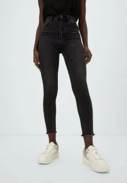 Stradivarius MIT SEHR HOHEM BUND - Jeans Skinny Fit - Black Denim 11 Stradivarius MIT SEHR HOHEM BUND - Jeans Skinny Fit - Black Denim -Stradivarius Deutschland Verkaufs-Shop 7bcff129321a446b959acbfd43dc5fed 1