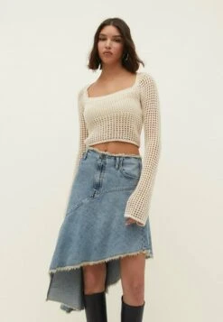 Stradivarius ASYMMETRIC WITH RUFFLE TRIM - Jeansrock - Blue Denim