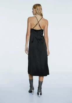 Stradivarius Cocktailkleid/festliches Kleid - Black 8 Stradivarius Cocktailkleid/festliches Kleid - Black -Stradivarius Deutschland Verkaufs-Shop 7fe361a7a1494aeaa8e09e55f66cb7fb