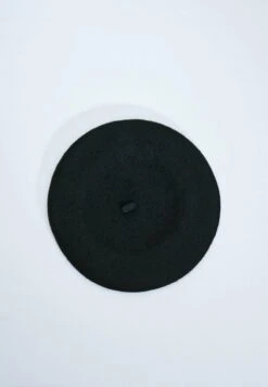 Stradivarius BASIC-BARETT - Mütze - Black 9 Stradivarius BASIC-BARETT - Mütze - Black -Stradivarius Deutschland Verkaufs-Shop 8602b8ca5946461ba51fa9061a902cb4