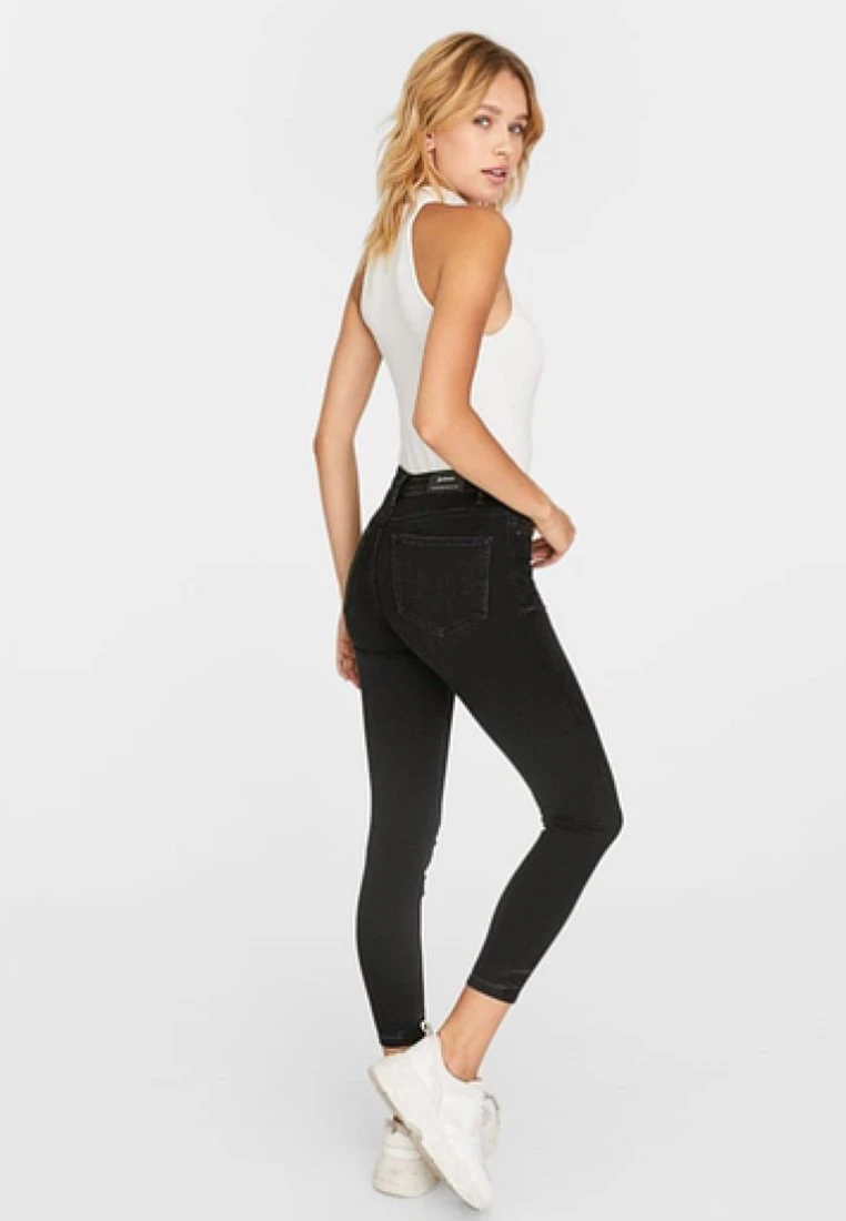 Stradivarius MIT HOHEM BUND - Jeans Skinny Fit - Black 3 Stradivarius MIT HOHEM BUND - Jeans Skinny Fit - Black – Bild 3